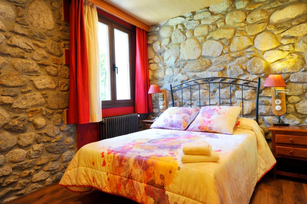 Hostal Vall D'Aneu By Arcas & Sambola Esterri D'Aneu Exterior photo